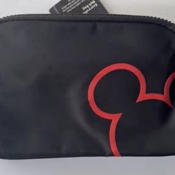 NWT LULULEMON DISNEY BELT BAG
