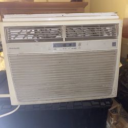 Frigidaire 14000 btu air conditioner