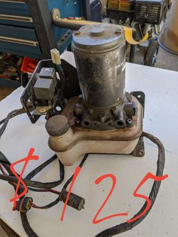 Steering, tilt & trim hydraulic pump