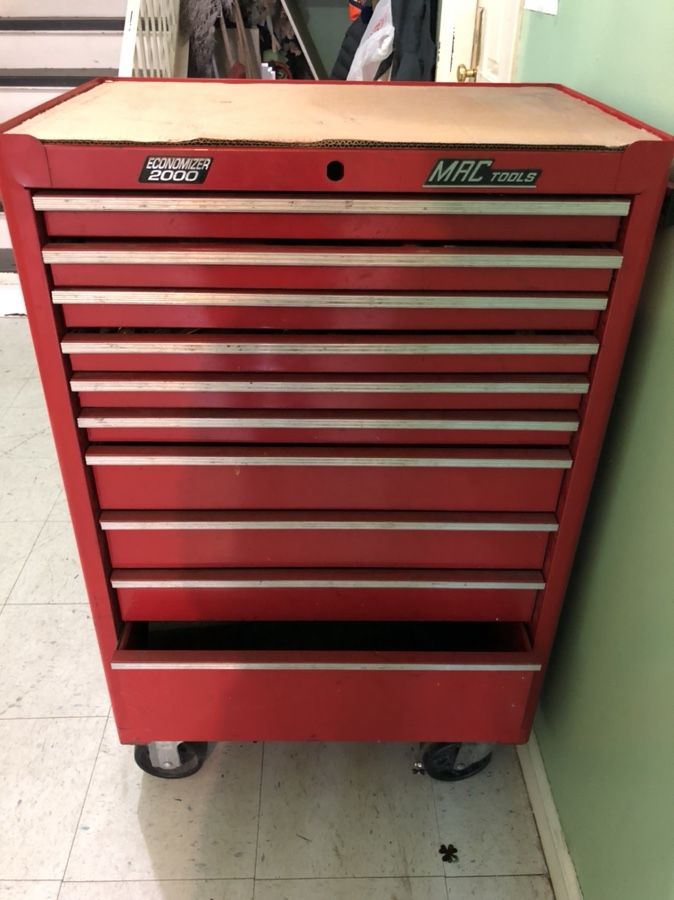 Mac Tools Economizer 2000 Rolling Tool Box w/ Tools!! for Sale in