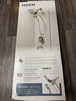 Moen Graeden Magnetix Spot Resist Brushed Nickel 1-handle 6.75-in Round Bathtub and shower Faucet with Valve (Multi-head)