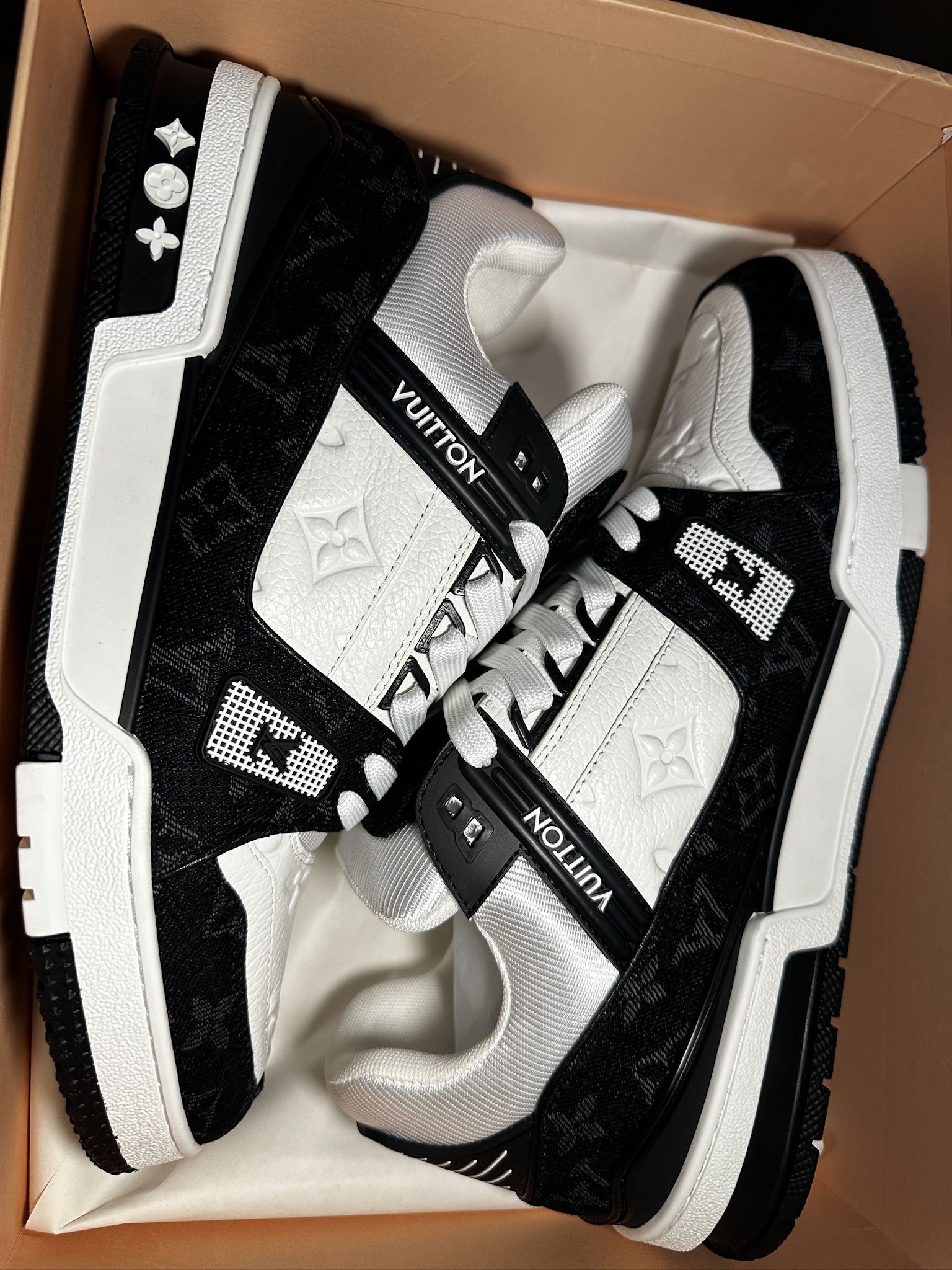 Louis vuitton trainer Size 10