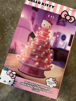 Hello Kitty Christmas Tree With Lights