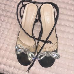 Heels Size 6 