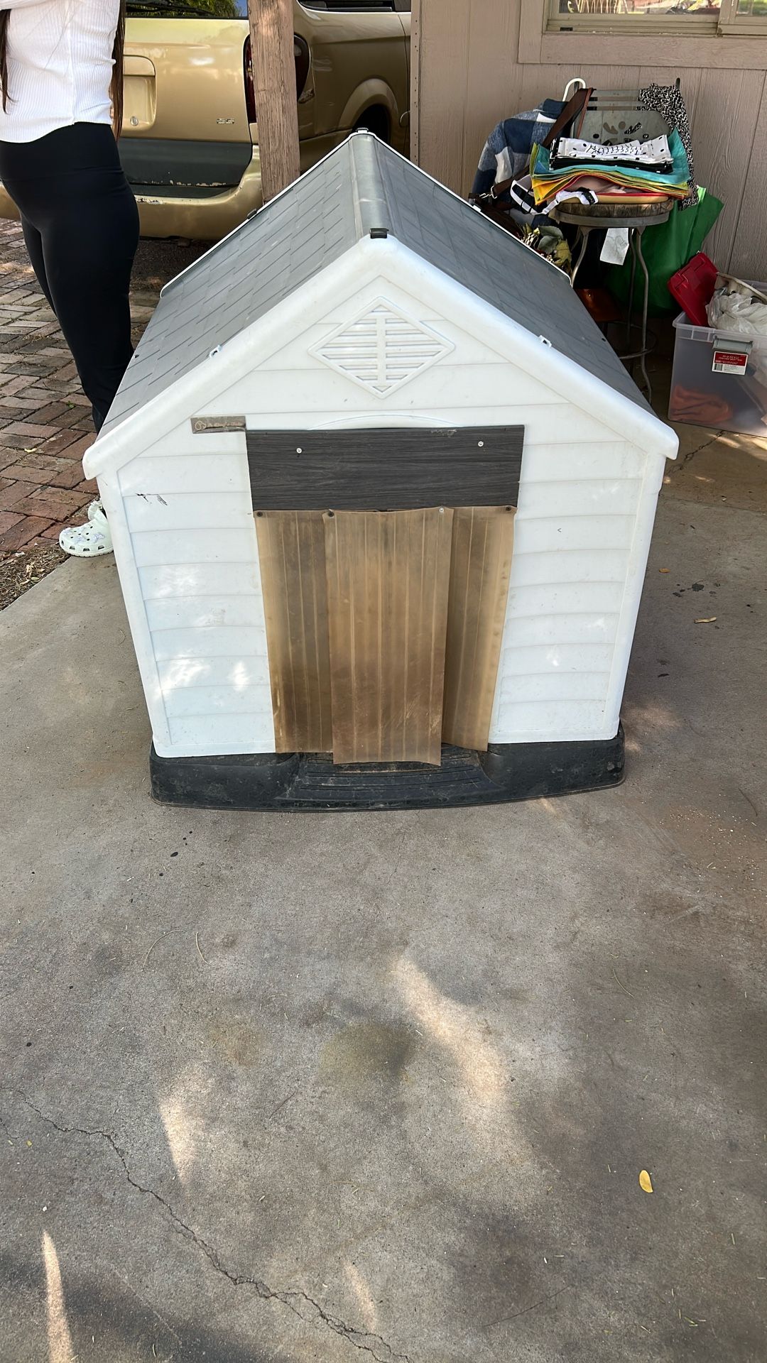 Dog House