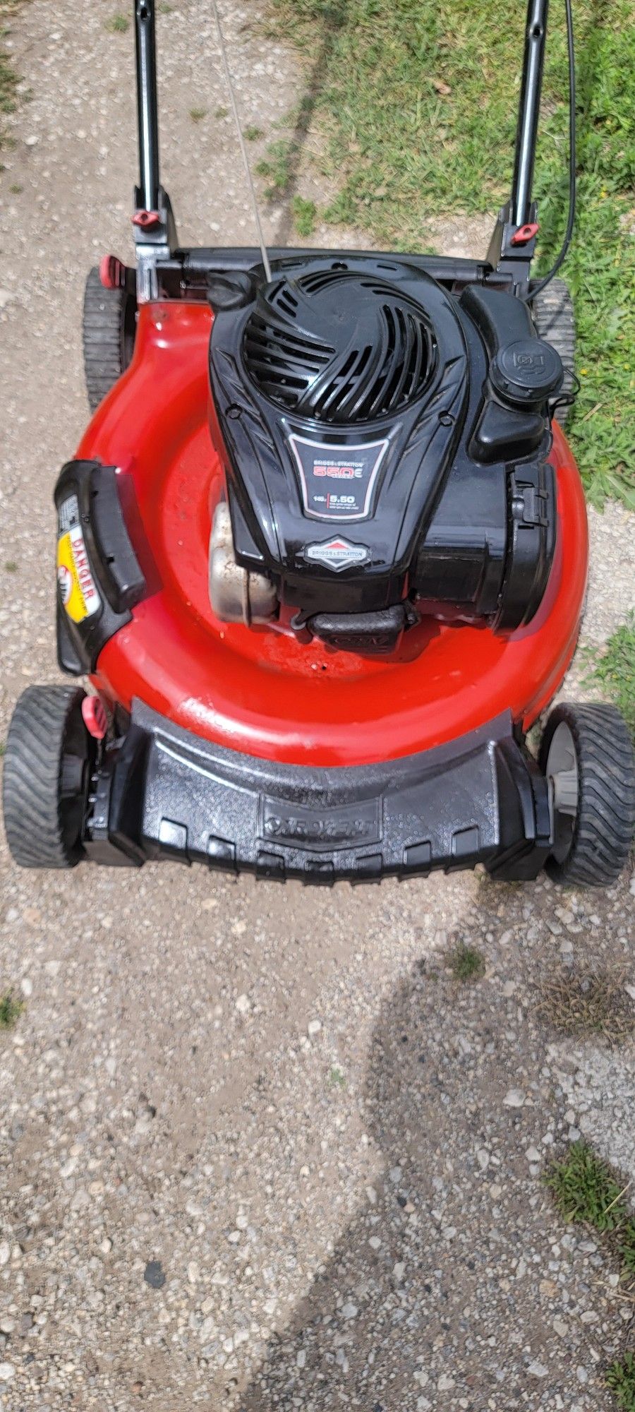 Briggs And Stratton 550E Series Lawn Mower for Sale in San Antonio, TX