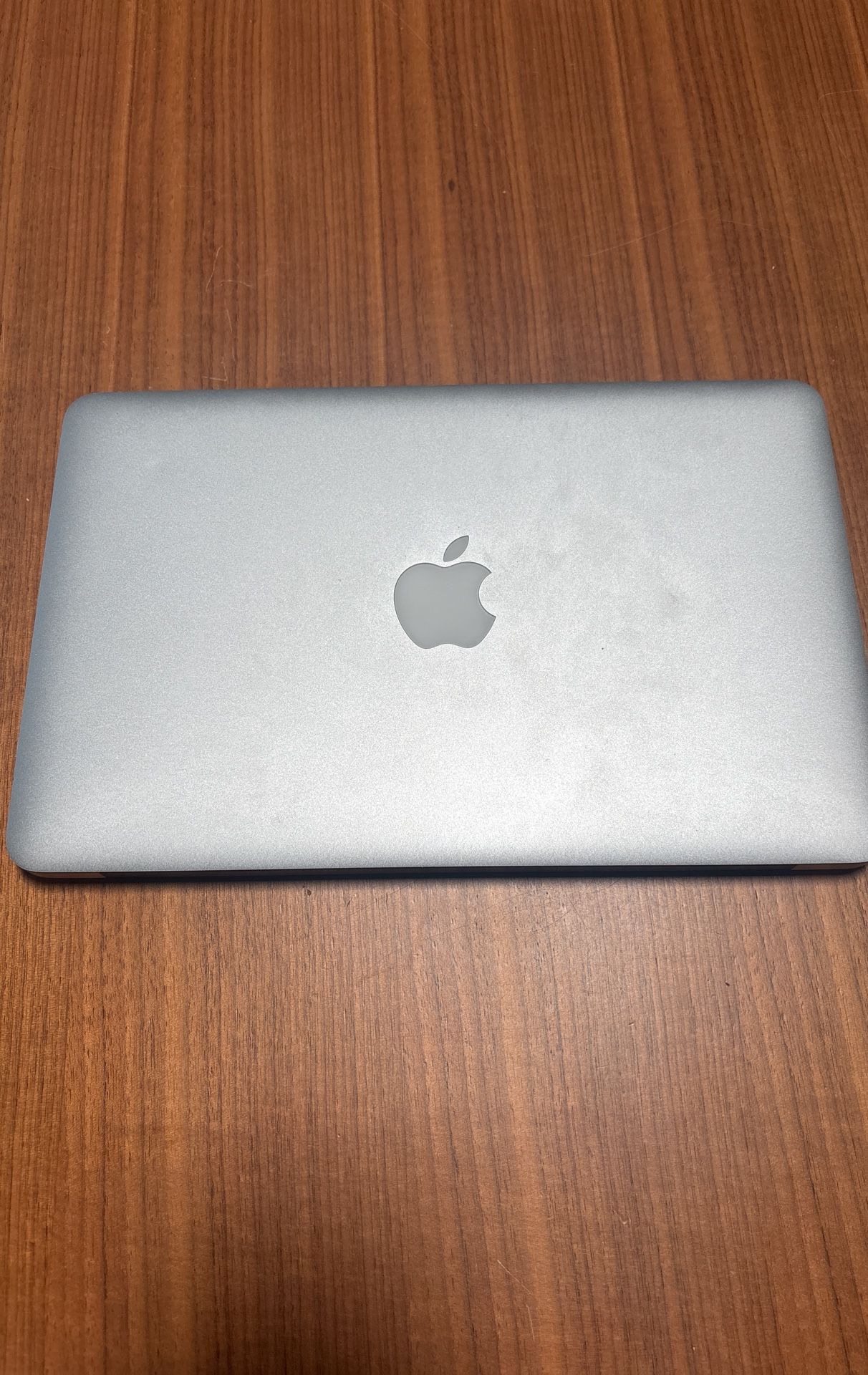 MacBook Air (Early 2014), 128GB, Silver