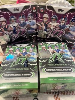 TOPPS Resurgence Football cards