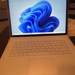 Microsoft Surface Book 2