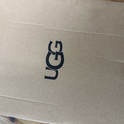 Brand New Ultra Mini Ugg Size 7