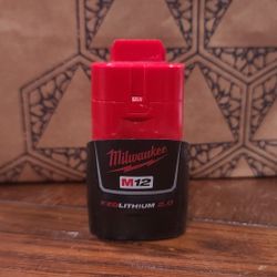 Milwaukee 12-Volt Lithium-Ion 2.0 Ah  Battery 