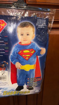 Superman  toddler   Boys.   Halloween costume size 2–4. New