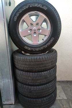  Llanta 265/75r17