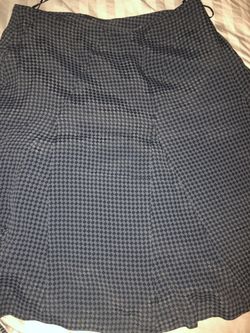 Size 10 Alfani skirt