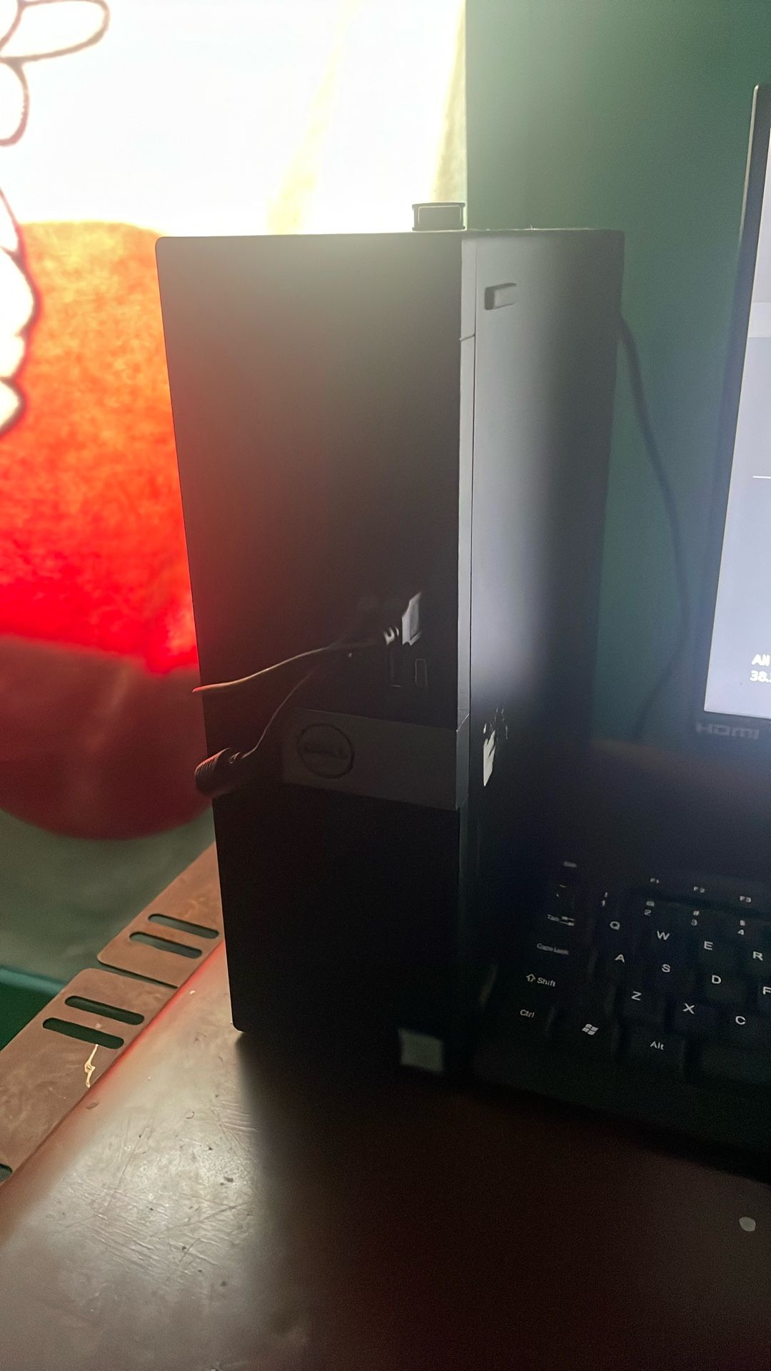 This Is An Del Optiplex 750 SFF Pc: This Is A Really Good Beginning Pc To Start With
