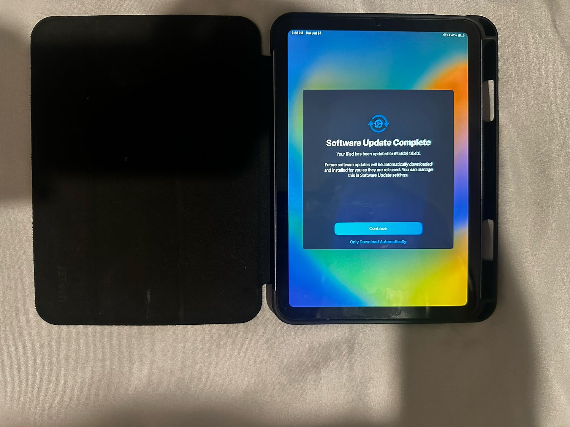 iPad Mini 6 w/ Case and Screen Protector