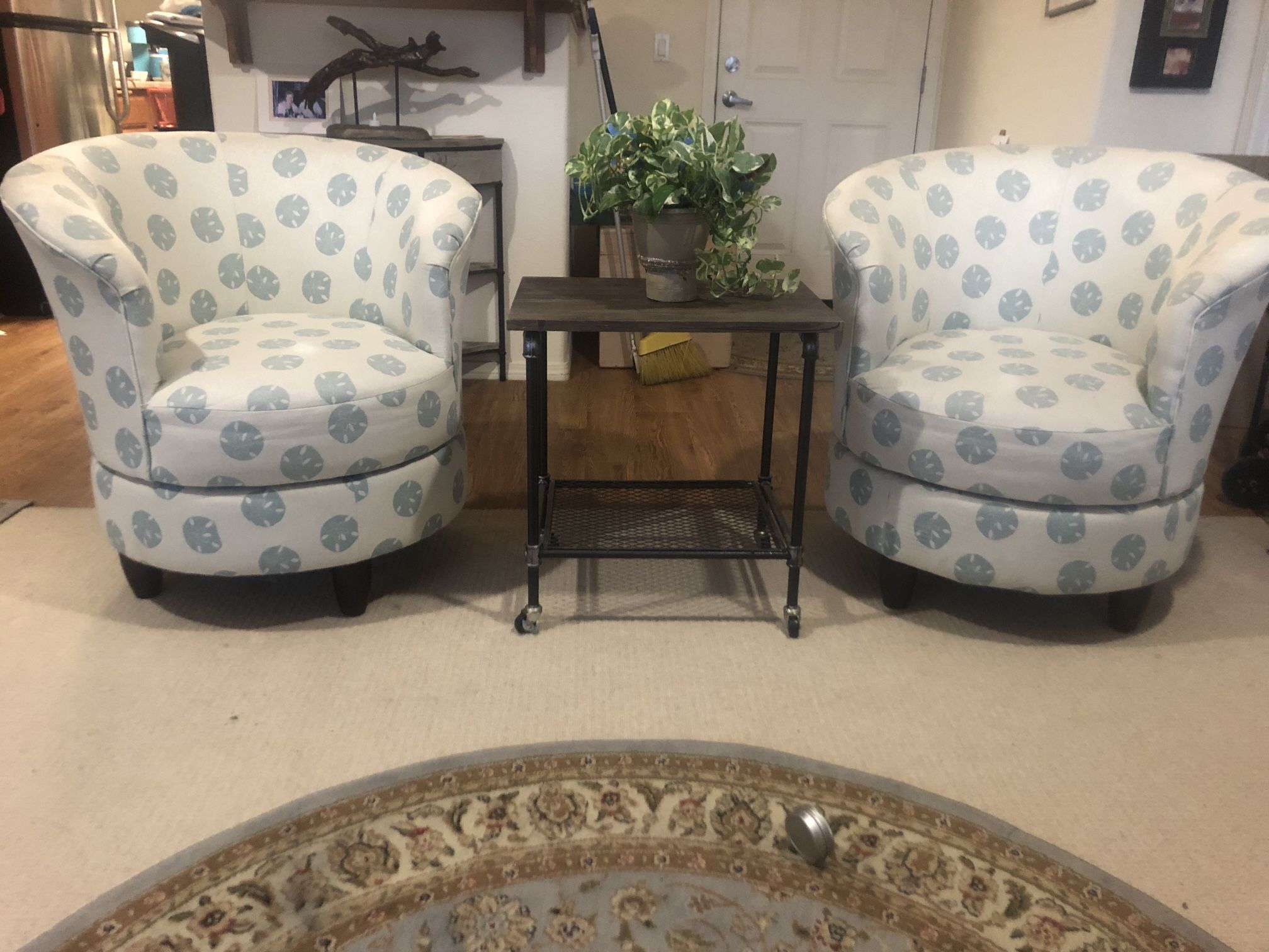 Barrel Swivel Upholstered Chairs