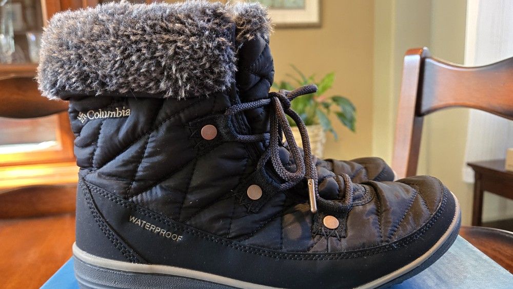 Women's Columbia Snow Boots
