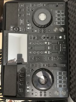 Pioneer XDJ-RX3 DJ Controller & Case