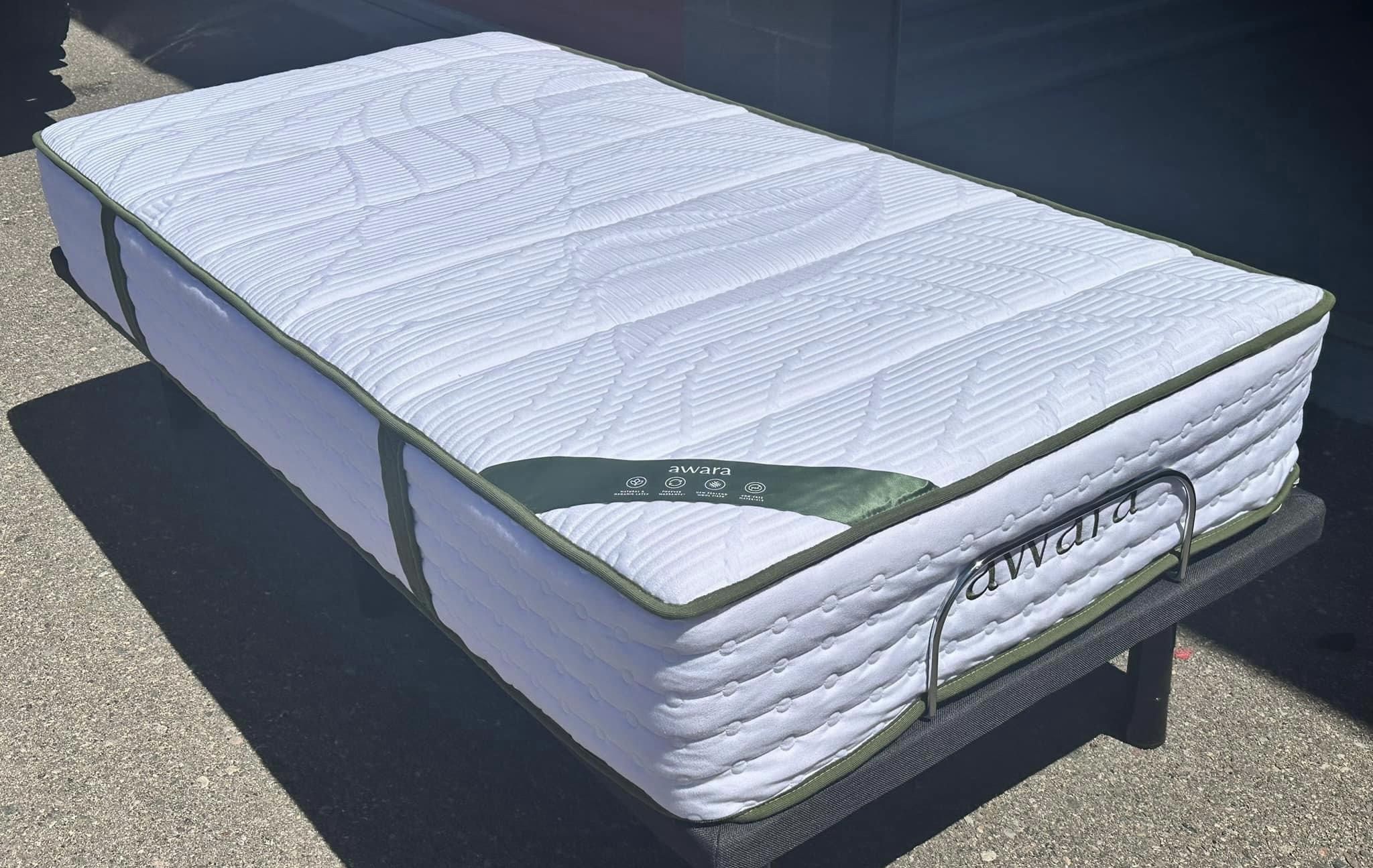 Awara Twin Mattress Luxury Hybrid Latex