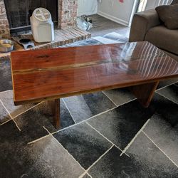 Custom Wood Acrilic Coffee Table