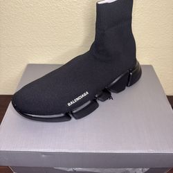 Balenciaga Speed 2.0 Size 9