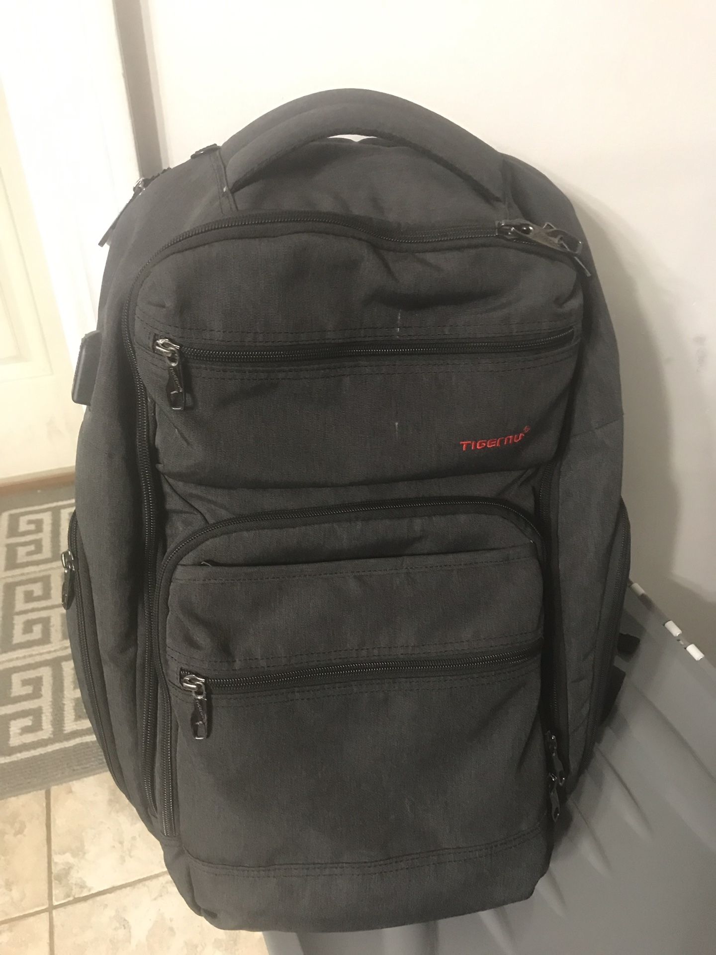 Tigernu laptop backpack
