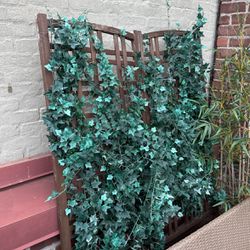 Indoor/Outdoor Ivy + Wall Fake
