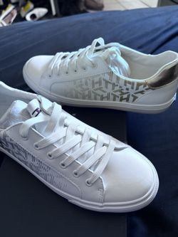 Women’s Tommy Hilfiger 8.5