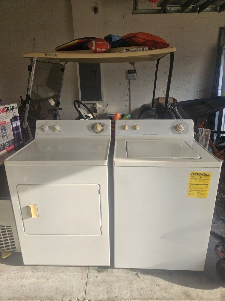 Washer And Dryer Matching Set GE