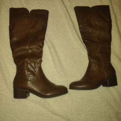 Daisy Brown Leather Boots Size 8