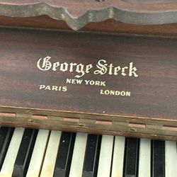 Antique Piano 