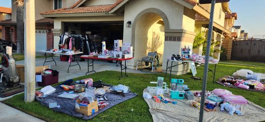 Yard sale friday 6/5 to 6/6