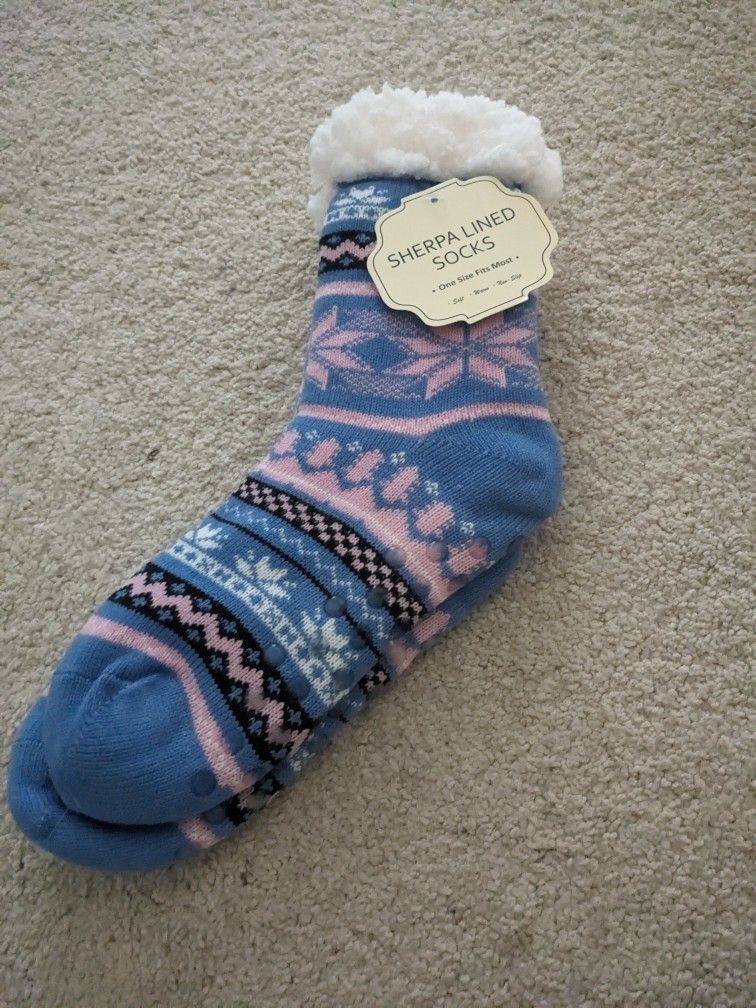Sherpa Lined Socks NWT