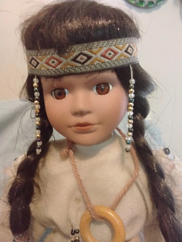 Knightsbridge Collectable Porcelain INDIAN GIRL