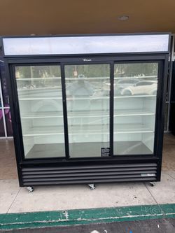True commercial fridge LED