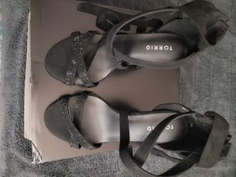 Torrid 7.5 Black Velvet Wraped Heels with Rhinestones