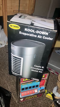 Evaporative air cooler