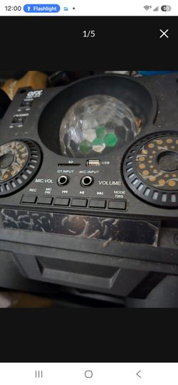 PARTY SPEAKER..LOTS OF CONNECTIONS..VERY LOUD!