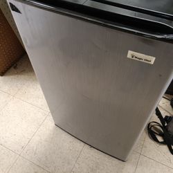 Refrigerador Magic Chef