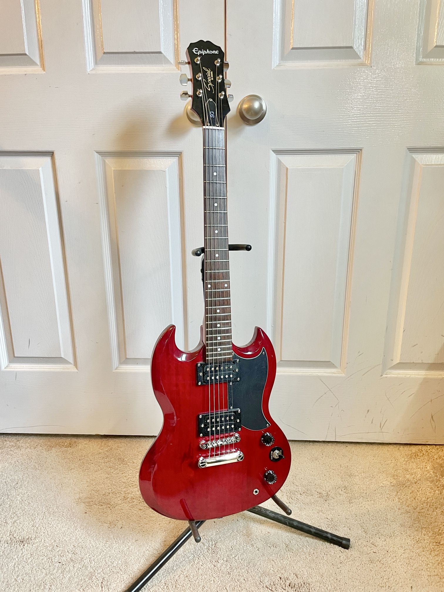 Epiphone SG special guitar