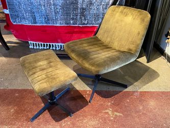 Green Armless Modern Office Chair with Ottoman