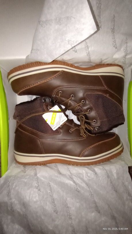 Winter boots size 13 Brand New