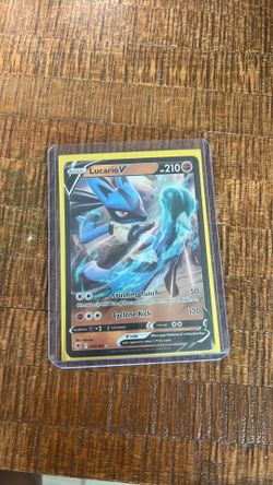 Lucario V Pokémon card