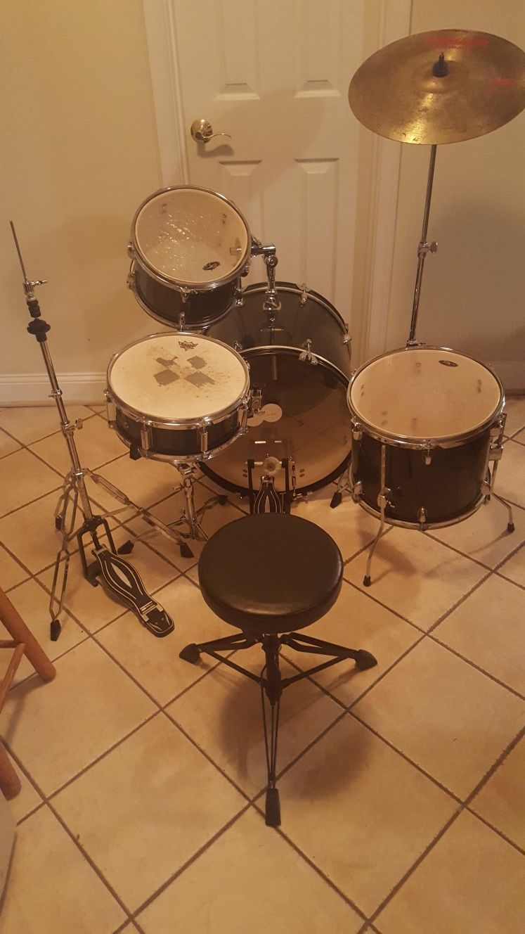 SP drum set