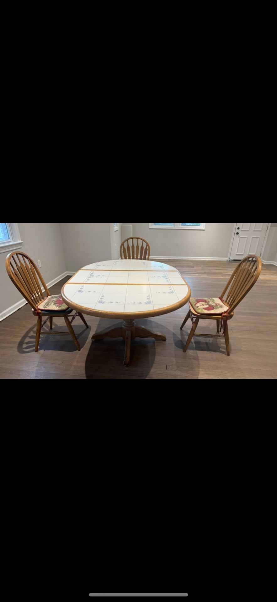 Vintage Tile Top Extendable Dining or Kitchen Table