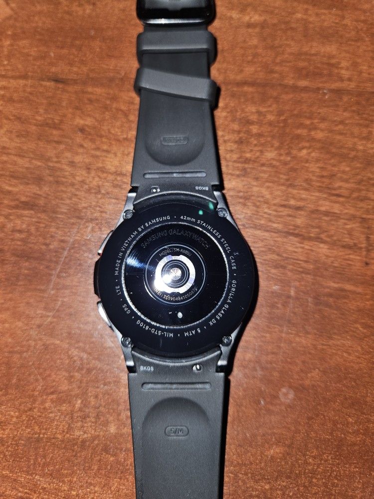 Samsung Watch 4 CLASSIC