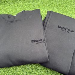 New Essentials Fear Of God “Stretch Limo” Size XS, XL