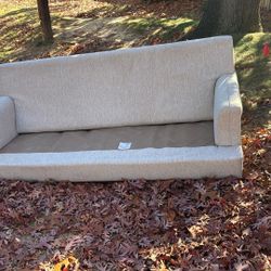 Good Couch With Pillows 