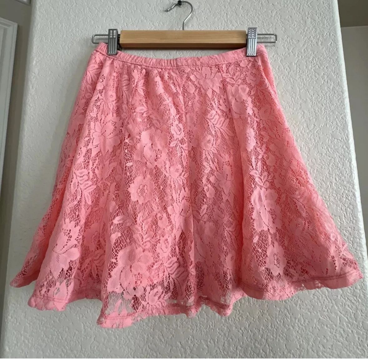 American Eagle Lace Mini Skirt Size XS